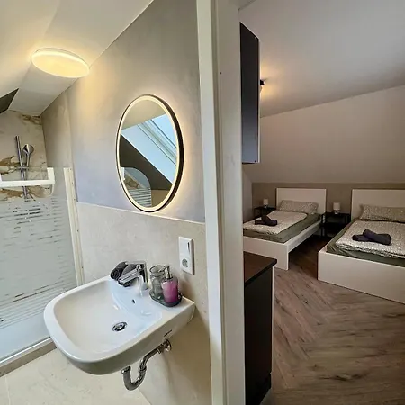 Apartment Modernes 3 Fuer Monteure Mit Parkplatz In Lampertheim Niederdorla