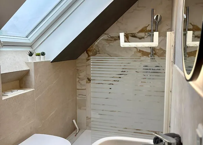 Modernes 3 Fuer Monteure Mit Parkplatz In Lampertheim Niederdorla